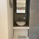 Poire Et Table 2 Marana Appartamento