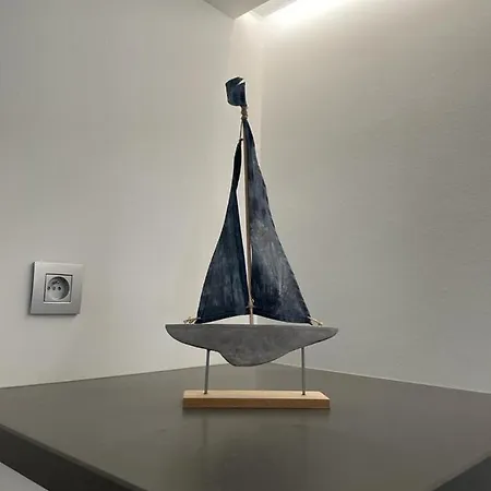 Poire Et Table 2 Marana Ostend