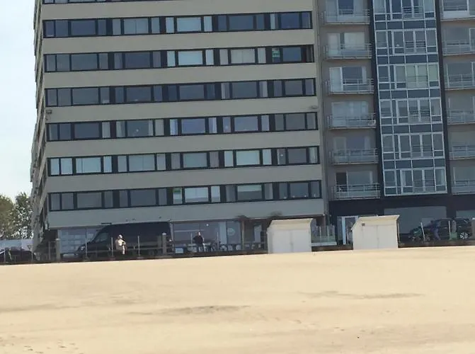 Poire Et Table 2 Marana Остенде