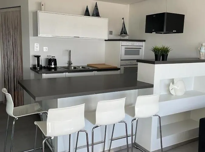 Poire Et Table 2 Marana Апартаменти *